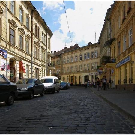 Міні-Апартаменти В Центрі Для 2-Х Гостей Lviv Eksteriør bilde